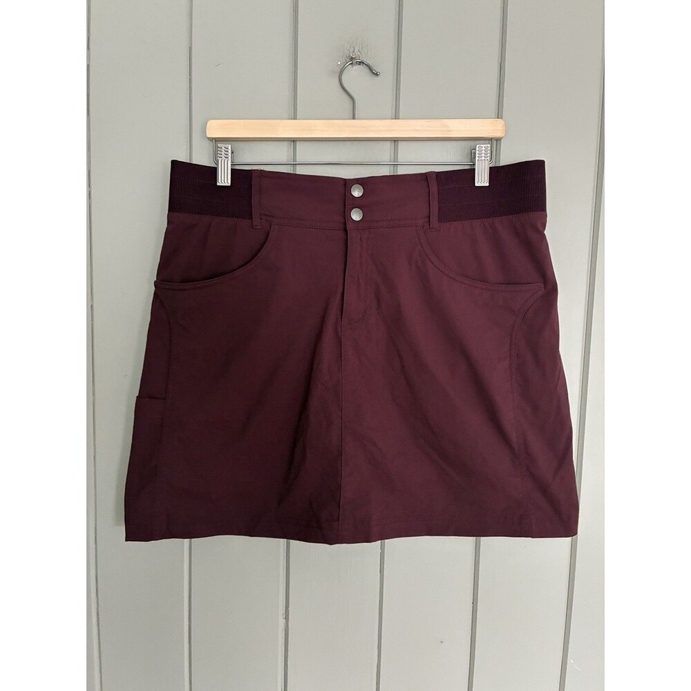 Title Nine Recycled Clamber 2.0 Hiking Skort Size 14 Burgundy Skirt Pockets